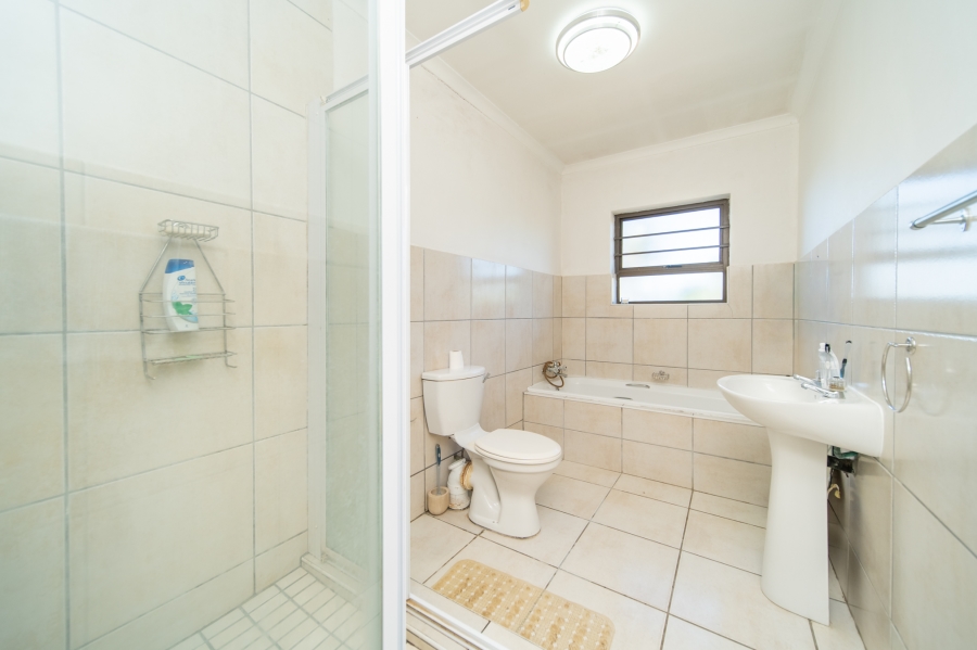 3 Bedroom Property for Sale in Beacon Bay Eastern Cape
